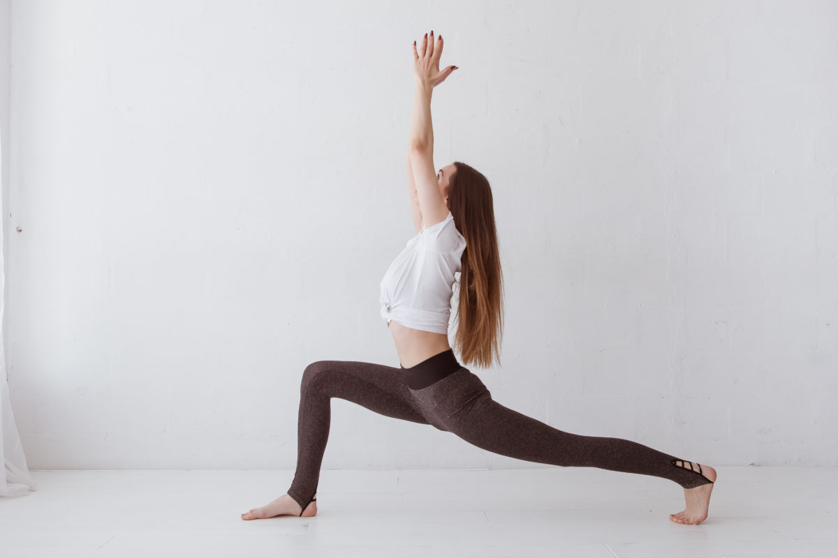 Yoga Collective - Crescent Pose – Anjanyeasana