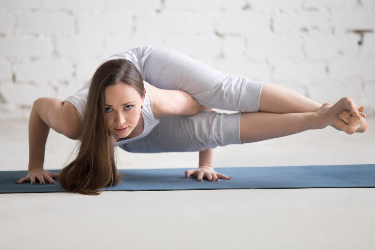 Yoga Collective - Eight Angle Pose- Astavakrasana